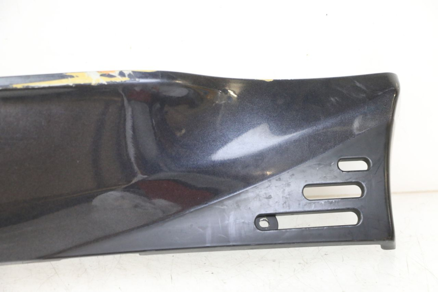 photo de SOTTOPEDANA SINISTRA KYMCO XCITING 500 (2007 - 2010) - Primo piano ad alta risoluzione