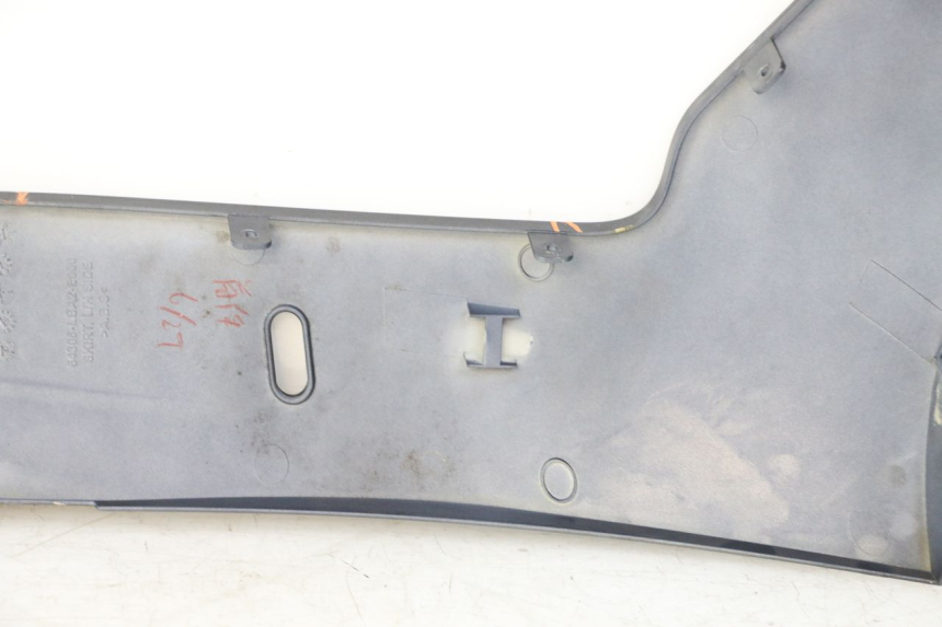 photo de SOTTOPEDANA SINISTRA KYMCO XCITING 500 (2007 - 2010) - Zoom sullo stato d'uso