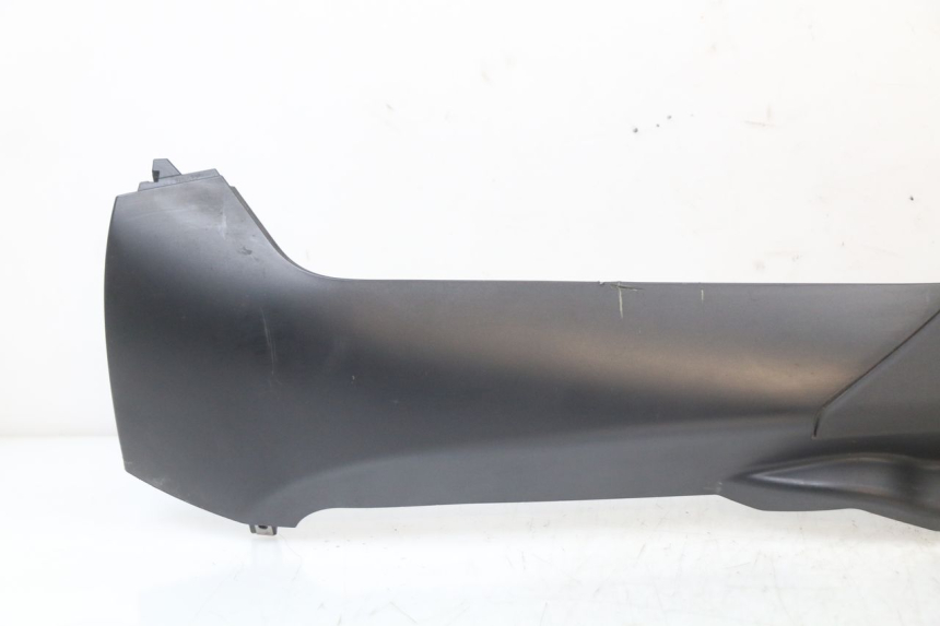 photo de SOTTOPEDANA SINISTRA PIAGGIO MP3 HPE 350 (2018 - 2020) - Dettaglio del componente