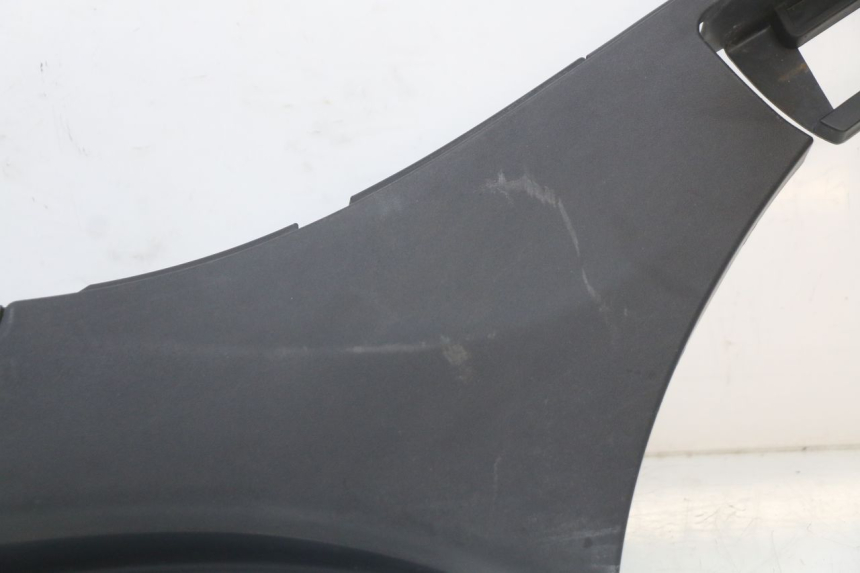 photo de SOTTOPEDANA SINISTRA PIAGGIO MP3 HPE 350 (2018 - 2020) - Primo piano tecnico