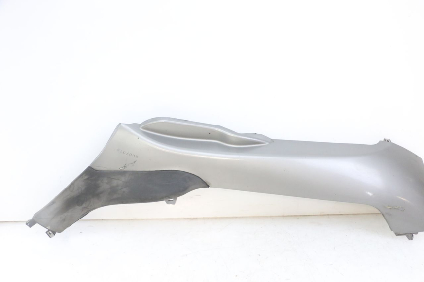 photo de BASSO DELLA SCATOLA SINISTRA PIAGGIO MP3 LT 300 (2010 - 2016) - Zoom sullo stato d'uso