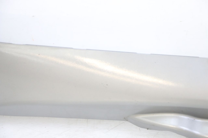 photo de BASSO DELLA SCATOLA SINISTRA PIAGGIO MP3 LT 300 (2010 - 2016) - Marcature e riferimenti originali