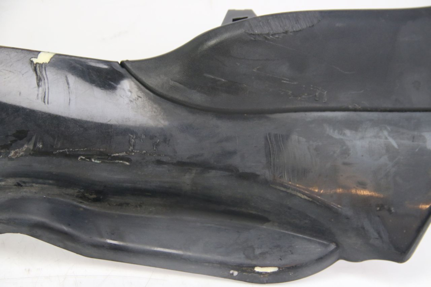 photo de BASSO DELLA SCATOLA SINISTRA PIAGGIO MP3 125 (2006 - 2014) - Zoom sullo stato d'uso