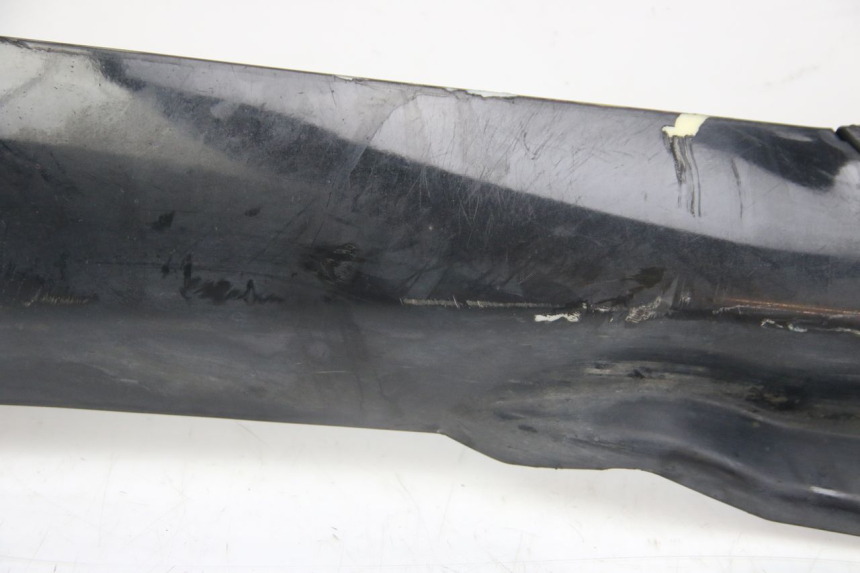 photo de BASSO DELLA SCATOLA SINISTRA PIAGGIO MP3 125 (2006 - 2014) - Altra angolazione