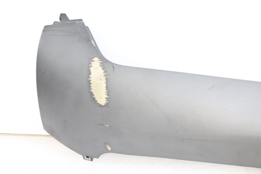 photo de BASSO DELLA SCATOLA SINISTRA PIAGGIO MP3 500 (2011 - 2015) - Marcature e riferimenti originali