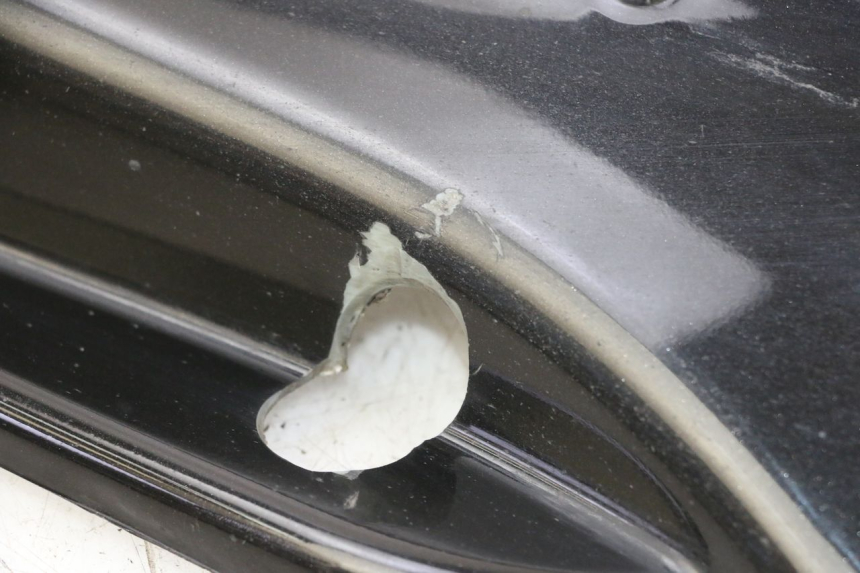 photo de SOTTOPEDANA SINISTRA PIAGGIO MP3 RL 250 (2006 - 2010) - Dettaglio del componente