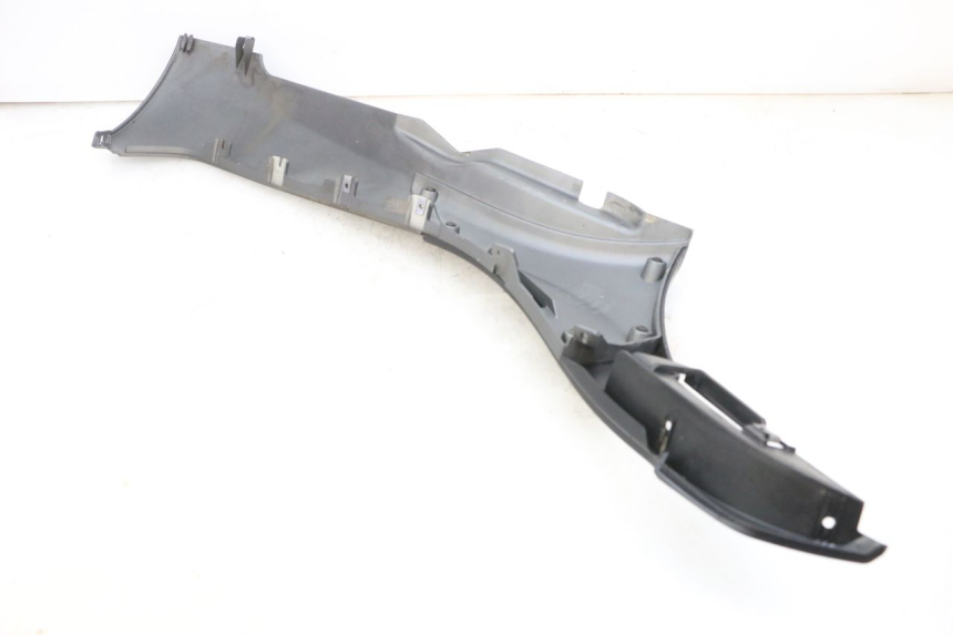 photo de SOTTOPEDANA SINISTRA PIAGGIO MP3 500 (2016 - 2018) - Zoom sullo stato d'uso