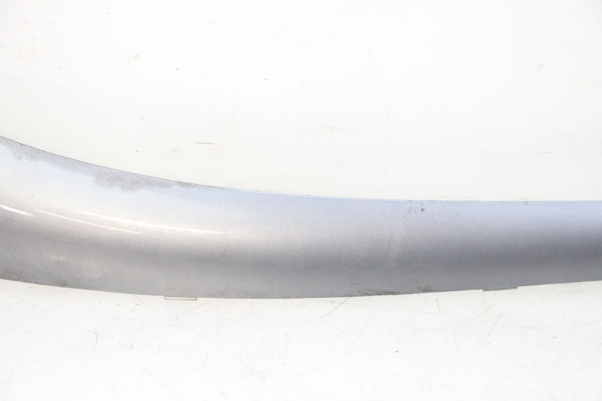 photo de SOTTOPEDANA SINISTRA EFUN PUSA 1 - Primo piano ad alta risoluzione