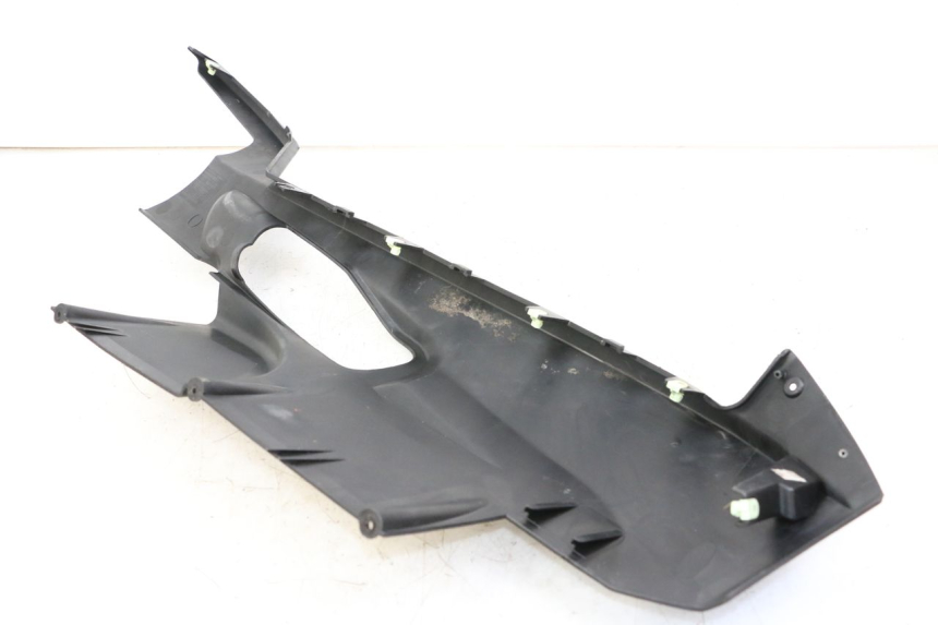 photo de SOTTOPEDANA SINISTRA PEUGEOT SATELIS COMPRESSOR K15 125 (2006 - 2009) - Dettaglio del componente