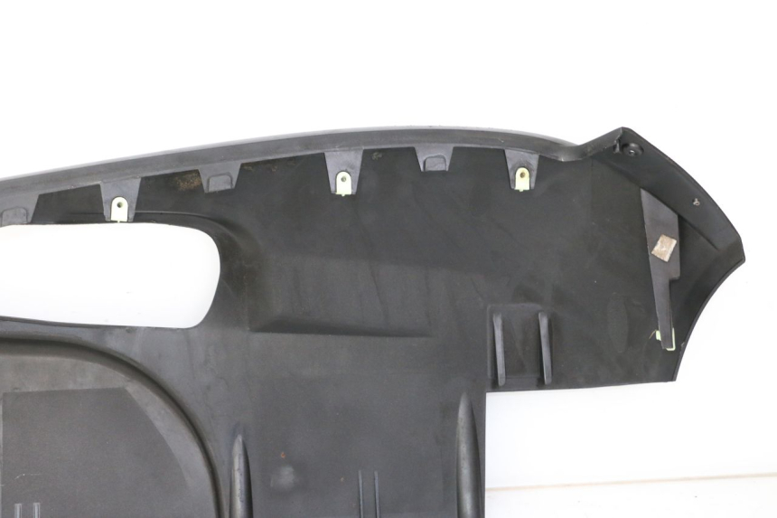 photo de SOTTOPEDANA SINISTRA PEUGEOT SATELIS COMPRESSOR K15 125 (2006 - 2009) - Altra angolazione