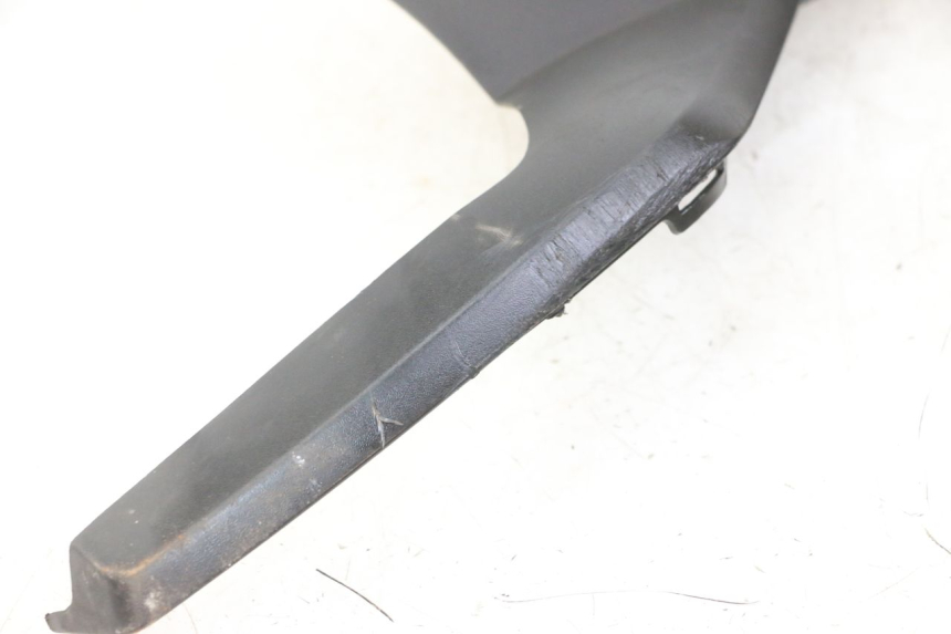 photo de SOTTOPEDANA SINISTRA PEUGEOT SATELIS COMPRESSOR K15 125 (2006 - 2009) - Ricambio usato controllato