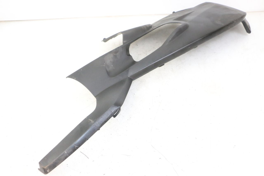 photo de SOTTOPEDANA SINISTRA PEUGEOT SATELIS COMPRESSOR K15 125 (2006 - 2009) - Marcature e riferimenti originali