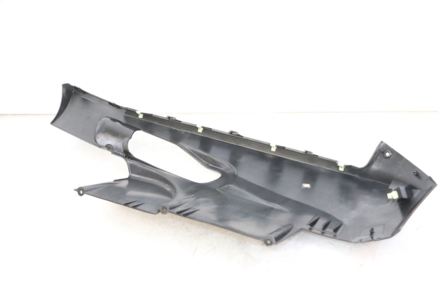 photo de SOTTOPEDANA SINISTRA PEUGEOT SATELIS 125 (2013 - 2018) - Vista d'insieme del prodotto