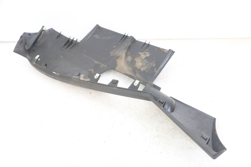 photo de SOTTOPEDANA SINISTRA PEUGEOT SATELIS 125 (2013 - 2018) - Primo piano tecnico