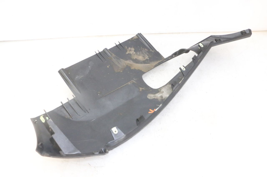 photo de SOTTOPEDANA SINISTRA PEUGEOT SATELIS 125 (2013 - 2018) - Ricambio usato controllato