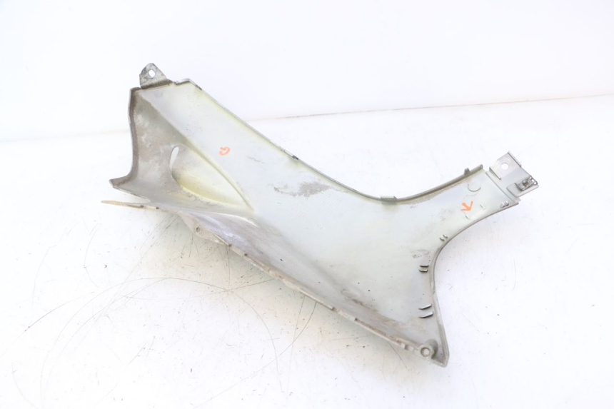 photo de SOTTOPEDANA SINISTRA PEUGEOT SPEEDFIGHT LC 50 (1996 - 2002) - Primo piano ad alta risoluzione