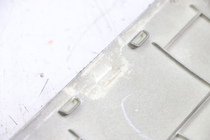 photo de SOTTOPEDANA SINISTRA PEUGEOT STREETZONE I NAKED 2T 50 (2018 - 2020) - Dettaglio del componente