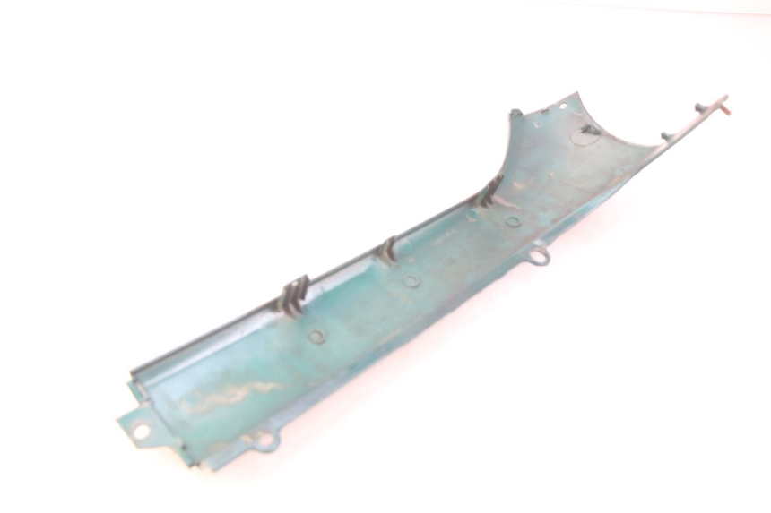 photo de BASSO DELLA SCATOLA SINISTRA PEUGEOT SV 125 (1991 - 1994) - Zoom sullo stato d'uso