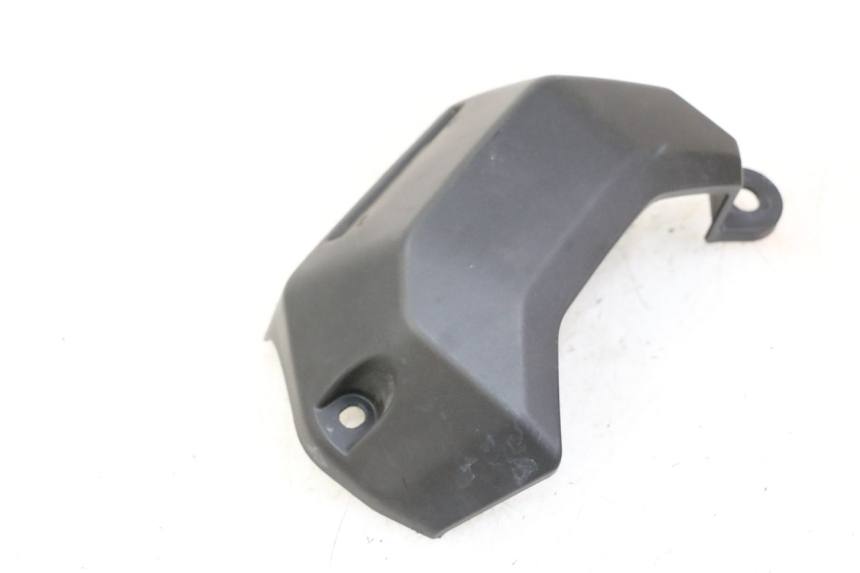 photo de SOTTOPEDANA SINISTRA YAMAHA TRACER 7 700 (2020 - 2024) - Zoom sullo stato d'uso