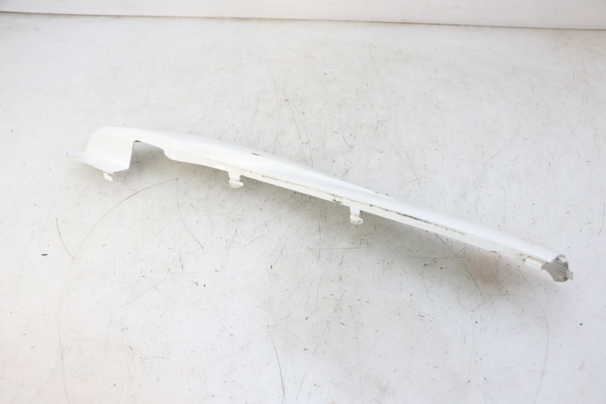 photo de SOTTOPEDANA SINISTRA PEUGEOT TWEET PRO CARGO 50 (2018 - 2022) - Dettaglio del componente