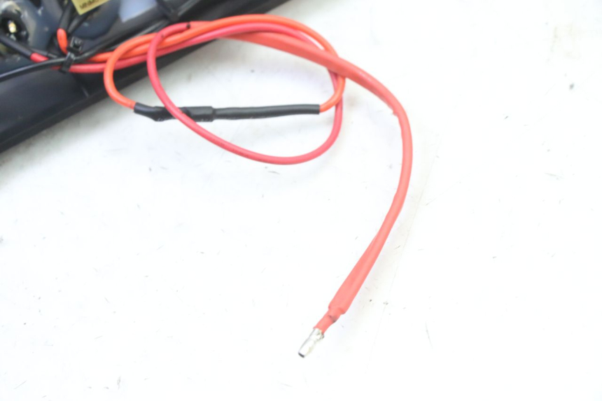 photo de PARTE INFERIORE SINISTRA DEL TELAIO DUALTRON VICTOR LIMITED 1 - Caratteristiche distintive