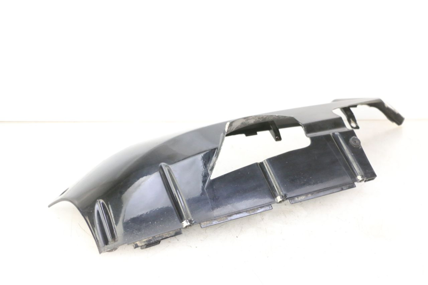 photo de SOTTOPEDANA SINISTRA PEUGEOT VIVACITY NEW 4T 50 (2008 - 2017) - Dettagli dei punti di fissaggio