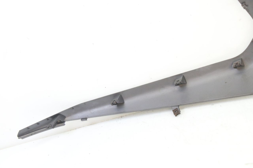 photo de BASSO DELLA SCATOLA SINISTRA YAMAHA XMAX X-MAX 125 (2006 - 2009) - Vista d'insieme del prodotto