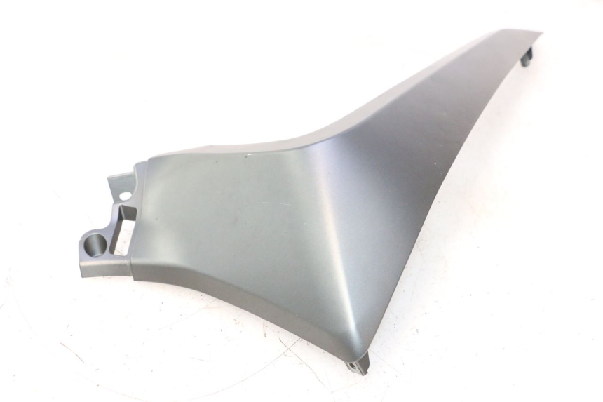 photo de SOTTOPEDANA SINISTRA YAMAHA X-MAX XMAX 125 (2010 - 2013) - Dettaglio del componente