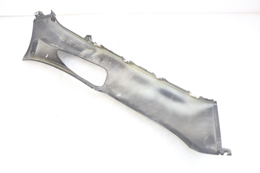 photo de BASSO DELLA SCATOLA SINISTRA PIAGGIO X8 125 (2004 - 2007) - Altra angolazione