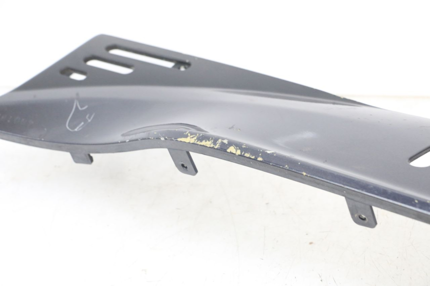 photo de Fiancata sinistra KYMCO XCITING 250 (2006 - 2009) - Dettagli dei punti di fissaggio