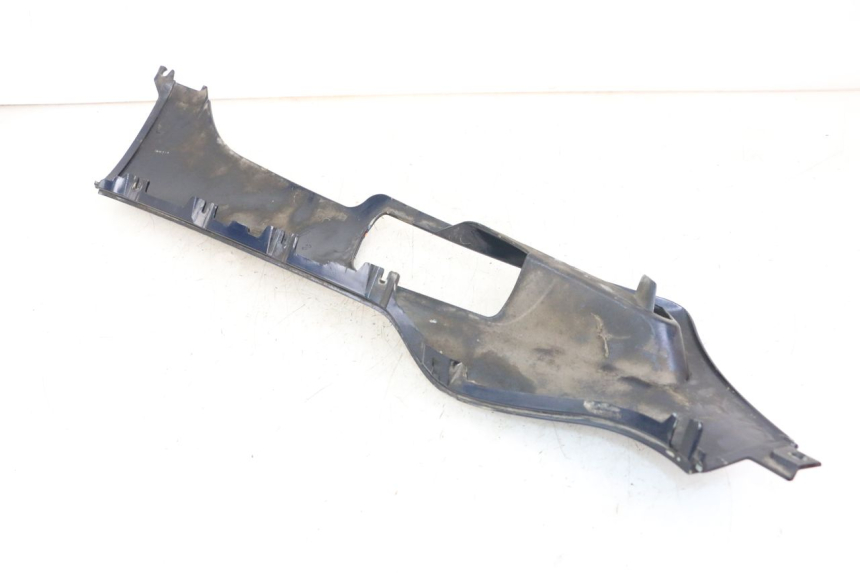 photo de BASSO DELLA SCATOLA SINISTRA PIAGGIO XEVO - X EVO 125 (2007 - 2017) - Altra angolazione