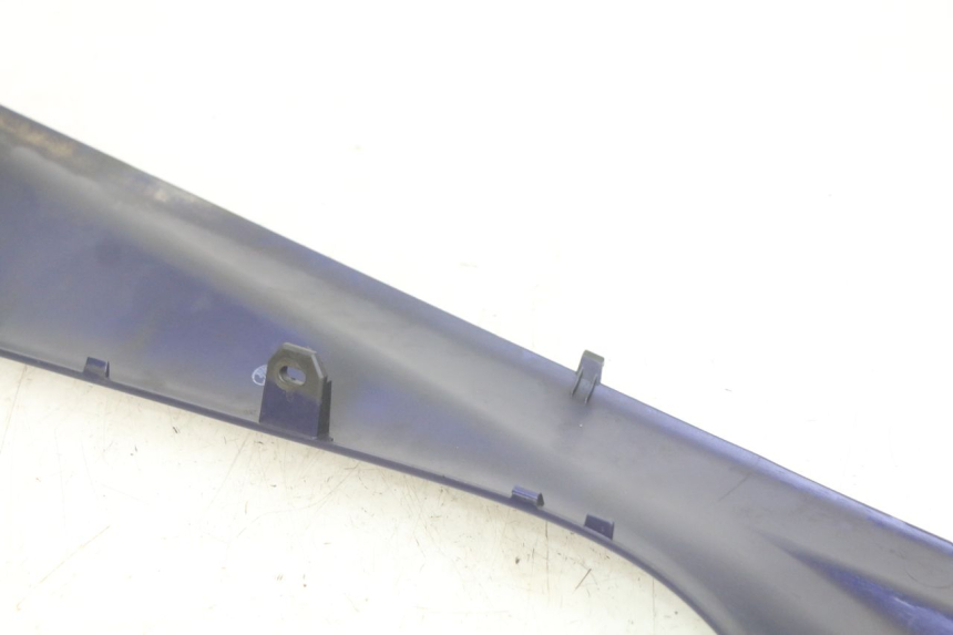 photo de BASSO DELLA SCATOLA SINISTRA YAMAHA YP MAJESTY 400 (2004 - 2008) - Zoom sui componenti