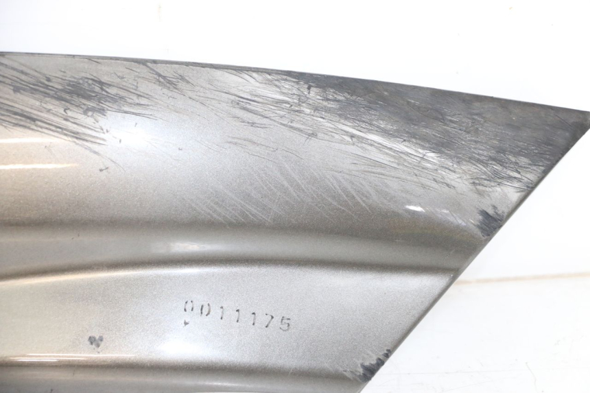 photo de Fiancata sinistra YAMAHA YP MAJESTY 125 (2002 - 2006) - Dettagli dei punti di fissaggio