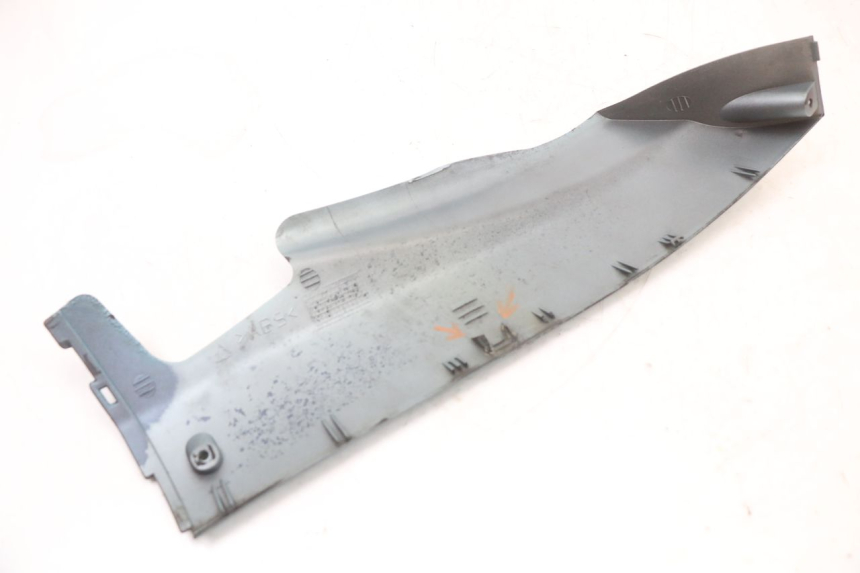 photo de Fiancata sinistra YAMAHA YP MAJESTY 125 (2002 - 2006) - Dettagli dei punti di fissaggio