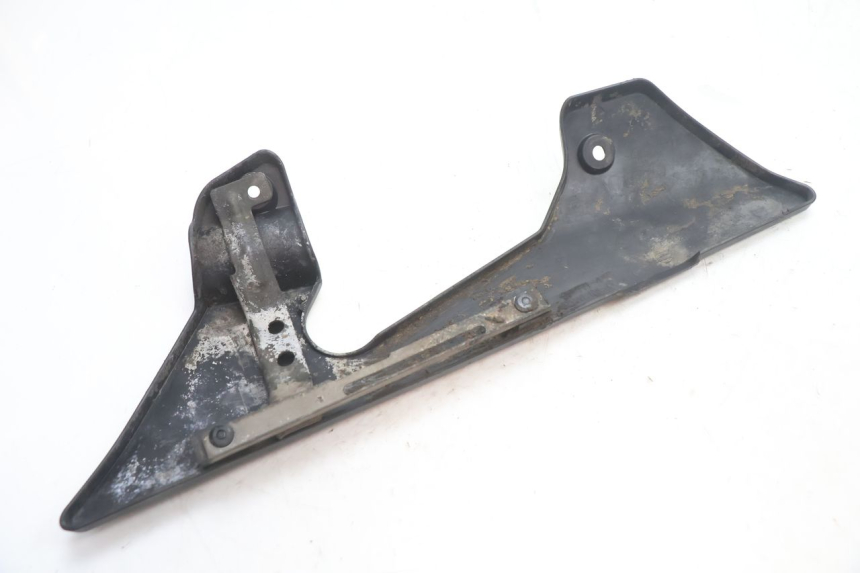 photo de SOTTOPEDANA SUZUKI GSR 600 (2005 - 2012) - Primo piano tecnico