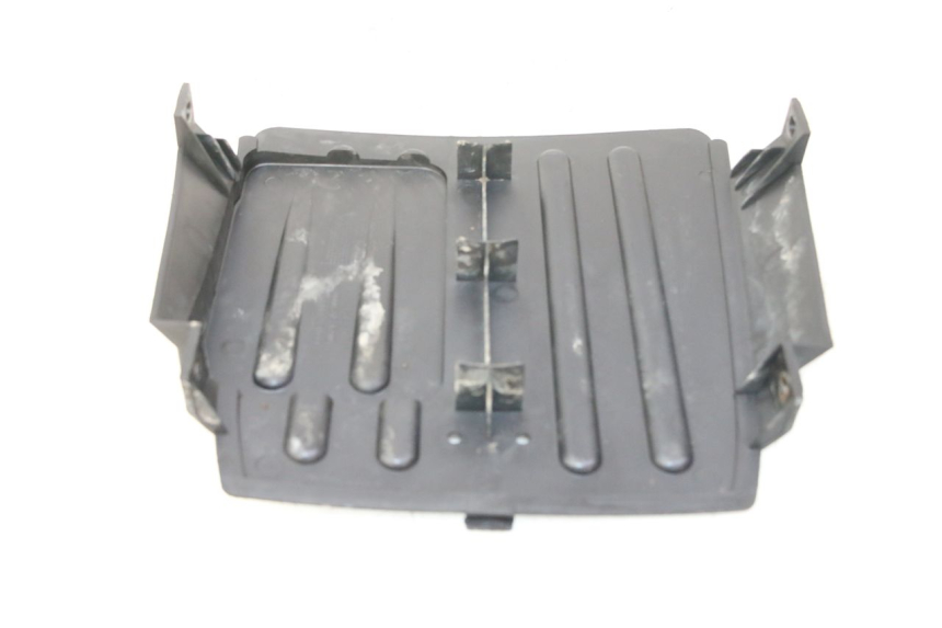 photo de SOTTOPEDANA DAELIM HISTORY 125 (2001 - 2002) - Dettaglio del componente