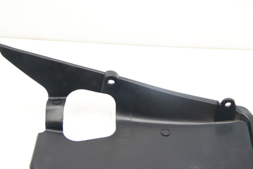 photo de FONDO SCATOLA SYM JET 4 4T 50 (2018 - 2021) - Marcature e riferimenti originali