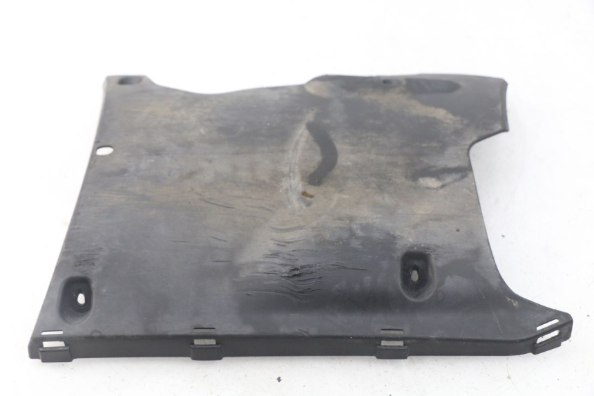 photo de FONDO CASSA PEUGEOT KISBEE 2T 50 (2010 - 2017) - Zoom sullo stato d'uso