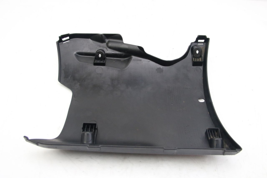 photo de SOTTOCARRO PEUGEOT KISBEE 2T 50 (2018 - 2022) - Dettagli dei punti di fissaggio