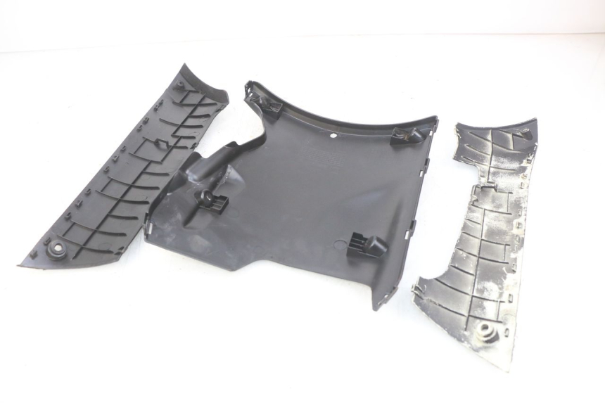 photo de FONDO CASSA PEUGEOT KISBEE 2T 50 (2010 - 2017) - Primo piano tecnico