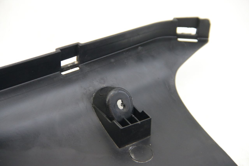 photo de FIANCHETTI INFERIORE PEUGEOT KISBEE 4T 50 (2018 - 2022) - Altra vista dell'articolo