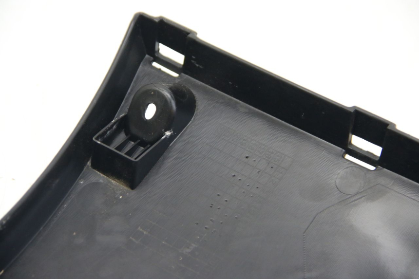 photo de FIANCHETTI INFERIORE PEUGEOT KISBEE 4T 50 (2018 - 2022) - Marcature e riferimenti originali