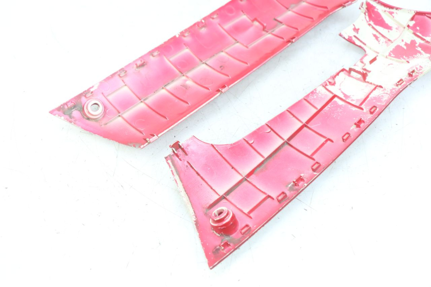 photo de FIANCHETTI INFERIORE PEUGEOT KISBEE 4T 50 (2018 - 2022) - Vista d'insieme del prodotto