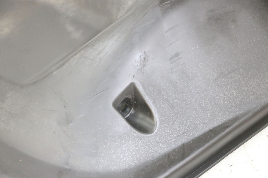 photo de Fondo cassa KYMCO DINK 4T 50 (2007 - 2018) - Stato della superficie e materiale