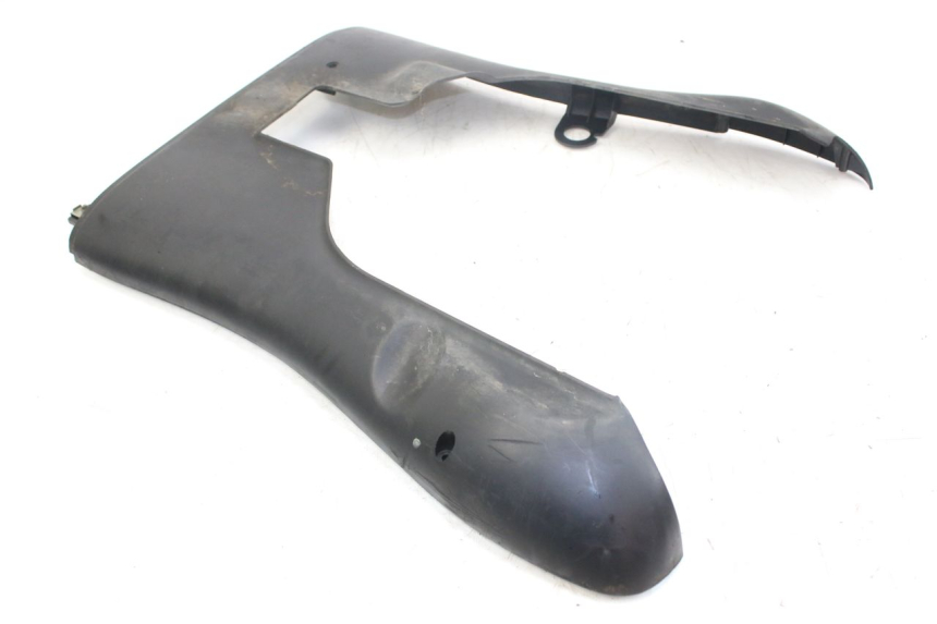 photo de SOTTOPEDANA PIAGGIO LIBERTY 4T 50 (2004 - 2008) - Zoom sullo stato d'uso