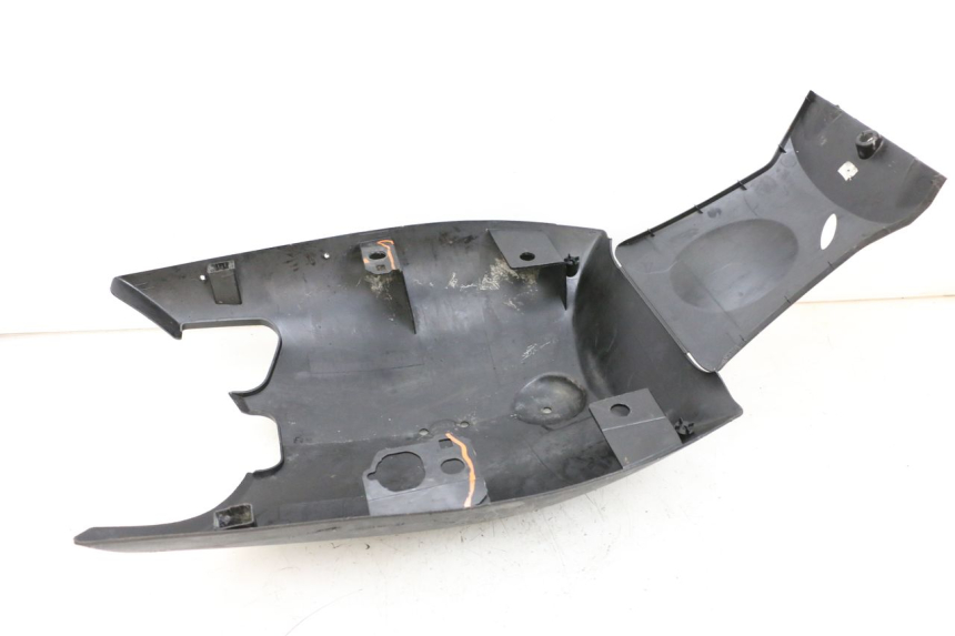 photo de FIANCHETTI INFERIORE PEUGEOT LUDIX 50 (2005 - 2007) - Caratteristiche distintive
