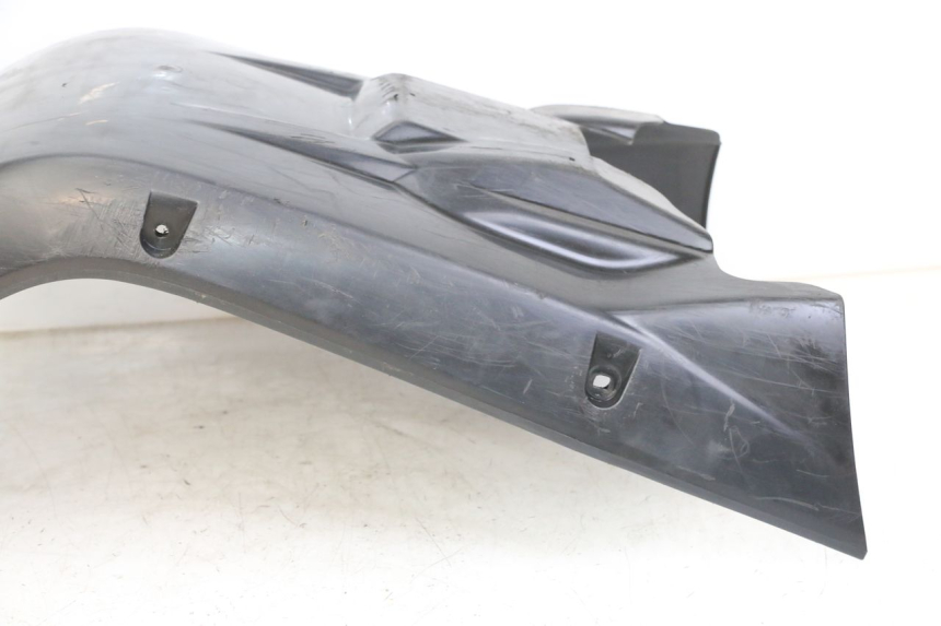 photo de FIANCHETTI INFERIORE MBK BOOSTER SPIRIT NAKED 50 (2004 - 2017) - Caratteristiche distintive