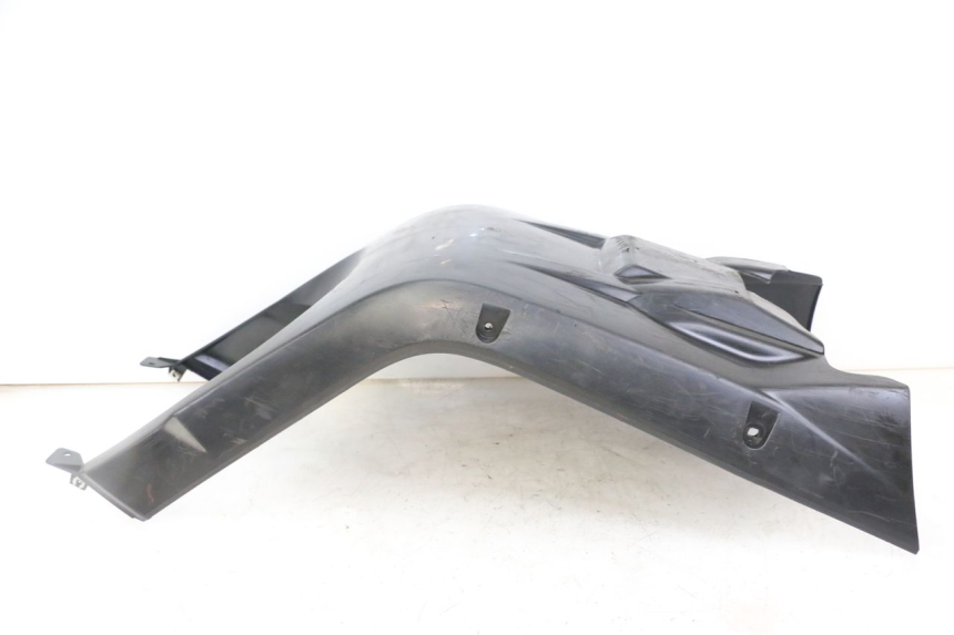 photo de FIANCHETTI INFERIORE MBK BOOSTER SPIRIT NAKED 50 (2004 - 2017) - Zoom sui componenti