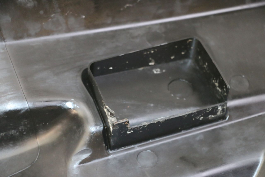 photo de FIANCHETTI INFERIORE MBK BOOSTER SPIRIT NAKED 50 (2004 - 2017) - Altra angolazione