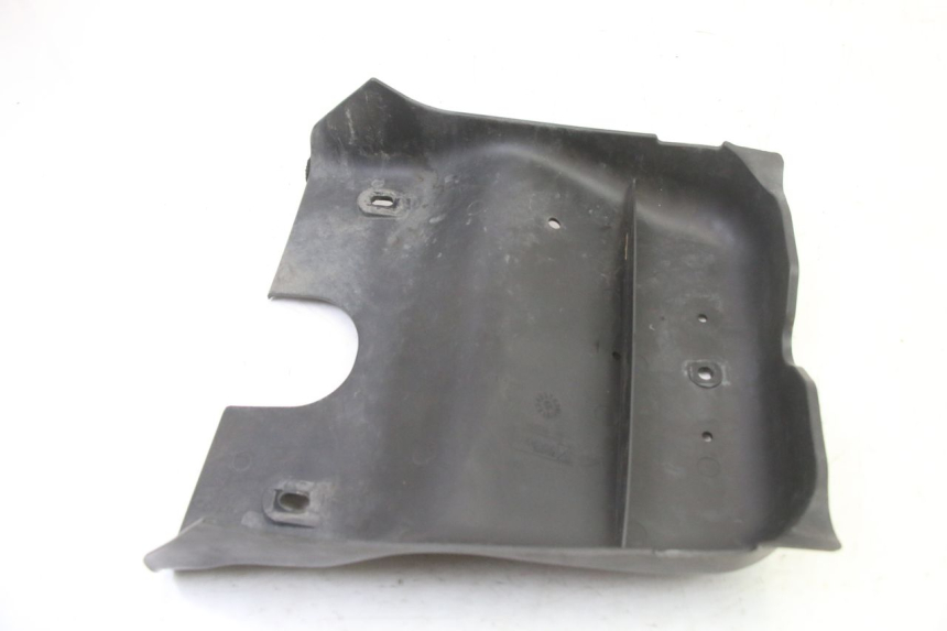 photo de SOTTOPEDANA PIAGGIO MP3 500 (2014 - 2017) - Altra angolazione